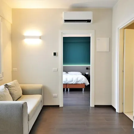 Comfortable In Near A Strea Апартаменты *